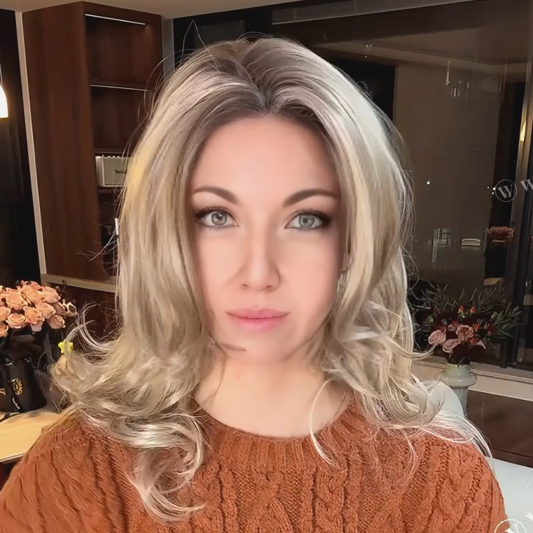 Gracia -Wigyy Wave Shoulder Length Synthetic Wig